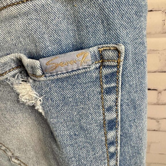 Seven7 Distressed Croopped Straight Leg Jeans Women’s Size 8 Light Wash - Picture 8 of 13